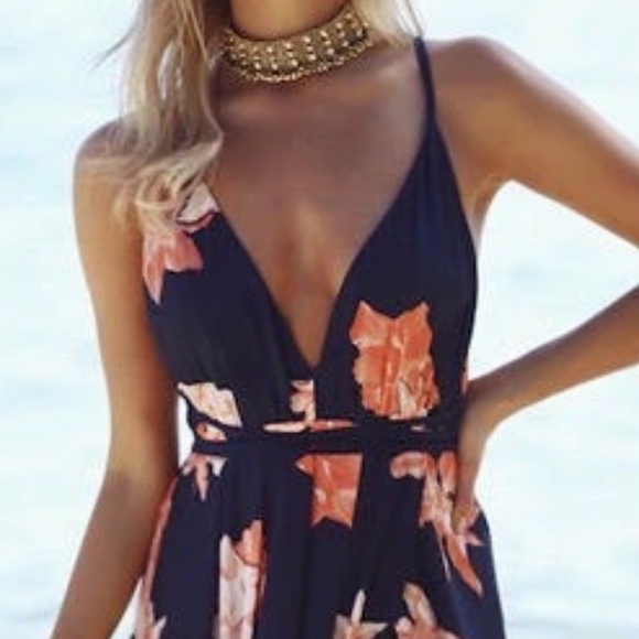 LAST 2! Fun in the Sun, Navy Floral maxi - Picture 2 of 4